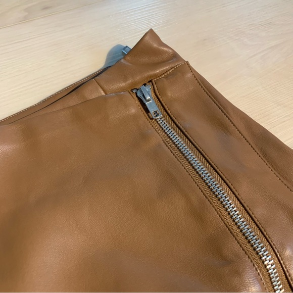 Tan Faux Leather Zipper Mini Skirt - Picture 2 of 5